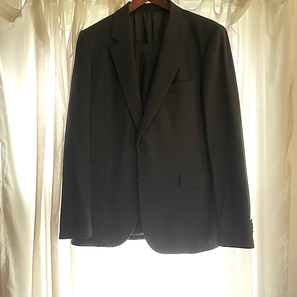 The Row men’s Noah Jacket with Isaac Pants Black New With Tags and orignal price